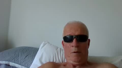 mucholover online show from 01/17/26, 04:33