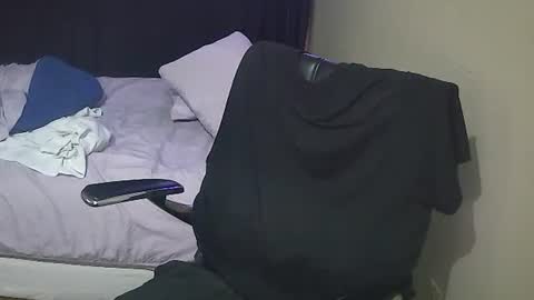 Muffdiver online show from 12/29/24, 04:05