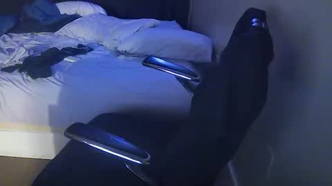 Muffdiver online show from 12/29/24, 09:39