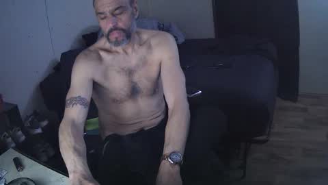 Muffdiver online show from 03/05/26, 12:17