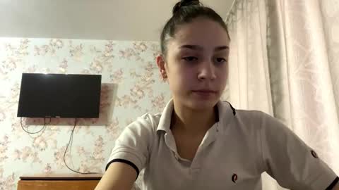 Tia online show from 02/14/26, 07:16