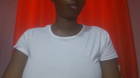 Snapshot of mukh66 chatting on 04/10/26, 10:53 mukh66 online show from 04/10/26, 10:53