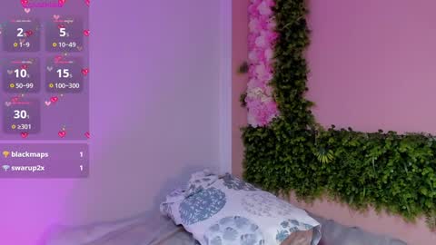 Snapshot of mulan_queen chatting on 02/25/25, 03:16 Mulan online show from 02/25/25, 03:16