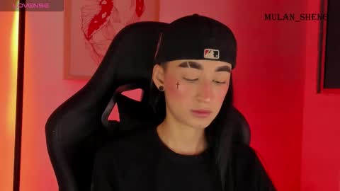 Snapshot of mulan_sheng69 chatting on 12/17/25, 01:33 Mulan Sheng next broadcast December 4 online show from 12/17/25, 01:33