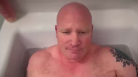 Snapshot of multipopper chatting on 10/12/25, 02:10 multipopper online show from 10/12/25, 02:10