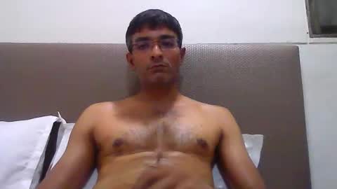 rajesh engineer online show from 10/14/25, 12:06