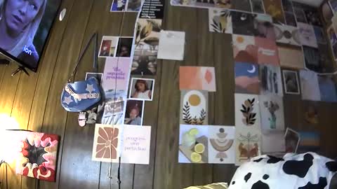 mumnxdor online show from 01/15/26, 07:57