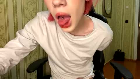 Snapshot of mun_poli chatting on 12/03/25, 09:35 Polik online show from 12/03/25, 09:35