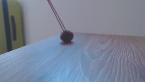   online show from 10/31/25, 03:35