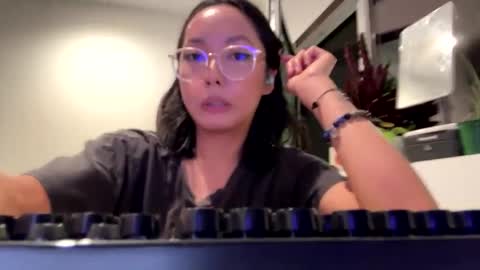 muniico online show from 09/21/25, 03:30