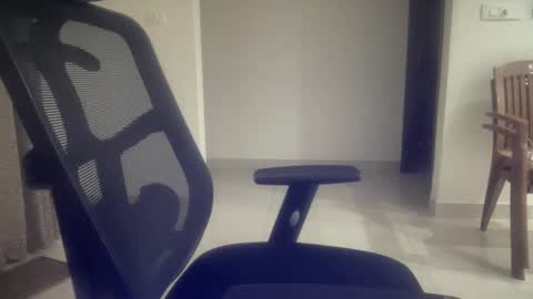 munnabobby2008 online show from 10/07/25, 04:48