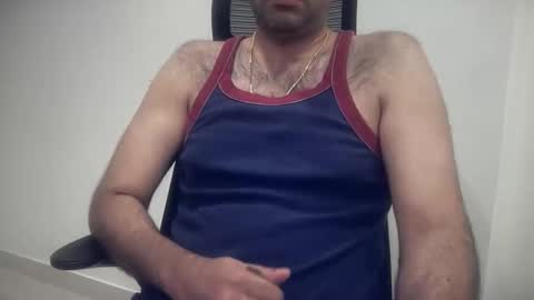 munnabobby2008 online show from 11/19/25, 06:46