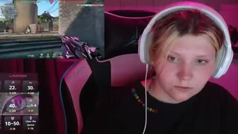 Snapshot of mura_muur chatting on 07/14/26, 06:35 Milana online show from 07/14/26, 06:35