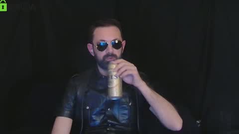 Snapshot of muratturkei chatting on 10/11/25, 11:14 MasterBros online show from 10/11/25, 11:14