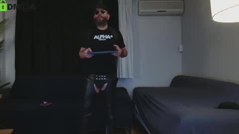 Snapshot of muratturkei chatting on 11/09/25, 12:20 MasterBros online show from 11/09/25, 12:20