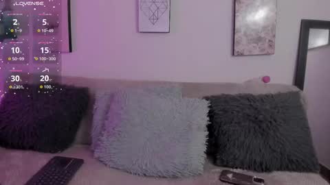 muriell_69 online show from 10/04/25, 09:35