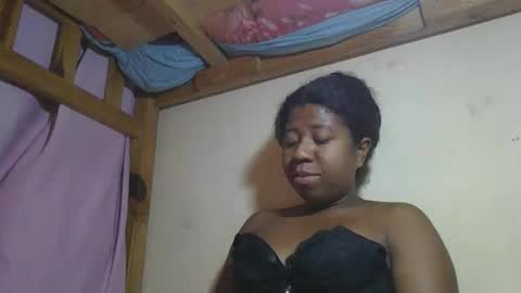 murielleee online show from 03/29/26, 07:47