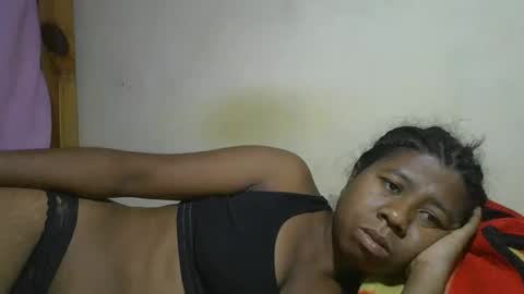 murielleee online show from 04/01/26, 02:47