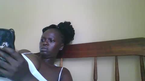 musasia1990 online show from 04/06/26, 07:42