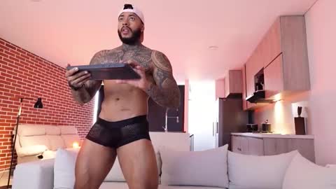 Nick online show from 11/28/25, 01:25