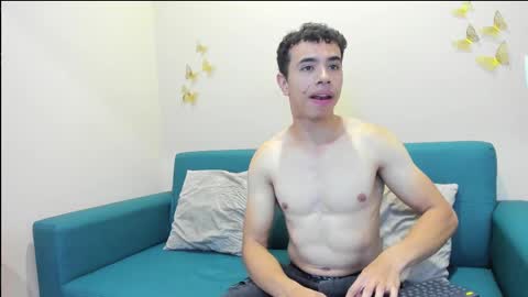 muscle scott online show from 10/02/25, 12:12