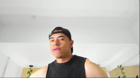 muscle scott online show from 10/19/25, 12:17