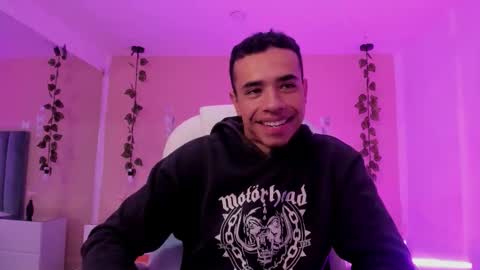 muscle scott online show from 11/02/25, 01:24