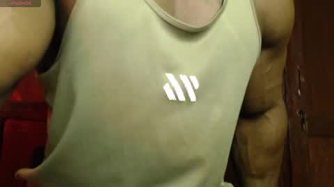 musclegod23 online show from 09/09/25, 01:05