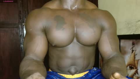 musclegod23 online show from 02/20/26, 02:39