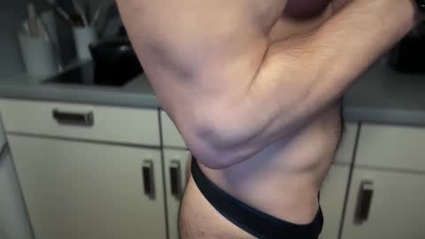 musclehair3 online show from 02/01/25, 10:02