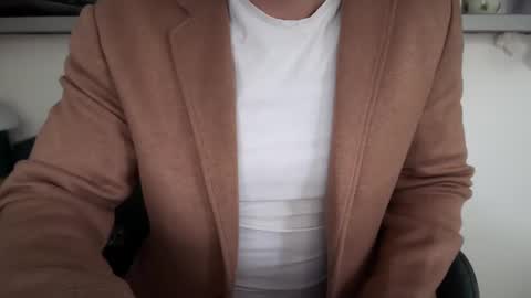 musclehair3 online show from 02/06/25, 12:37