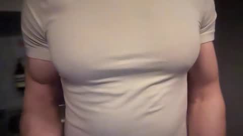 musclehair3 online show from 02/19/25, 09:47