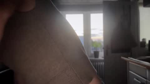 musclehair3 online show from 10/18/25, 04:30