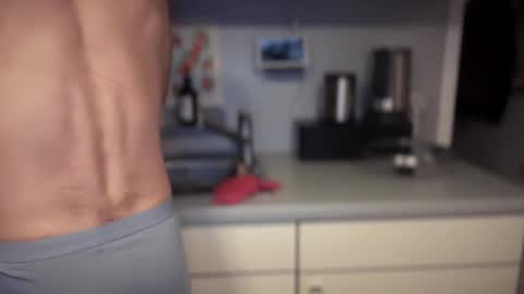 musclehair3 online show from 11/30/25, 12:03