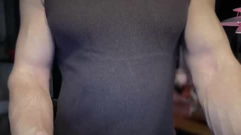 musclehair3 online show from 04/17/26, 10:46