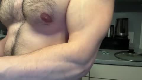 Snapshot of musclehair3 chatting on 05/11/26, 08:28 musclehair3 online show from 05/11/26, 08:28