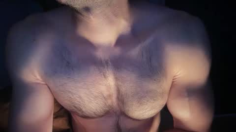 Snapshot of musclehair3 chatting on 05/17/26, 07:54 musclehair3 online show from 05/17/26, 07:54