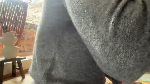 Snapshot of musclehair3 chatting on 05/20/26, 09:26 musclehair3 online show from 05/20/26, 09:26