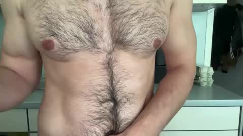 Snapshot of musclehair3 chatting on 05/23/26, 08:07 musclehair3 online show from 05/23/26, 08:07