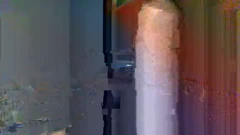 Snapshot of muscleshow00 chatting on 11/27/25, 03:25 muscleshow00 online show from 11/27/25, 03:25