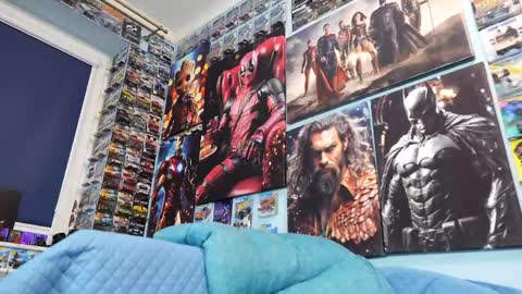 Chris online show from 04/17/26, 01:47