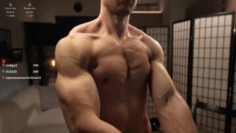 Snapshot of muscularfriend chatting on 02/22/25, 05:46 Ivan online show from 02/22/25, 05:46