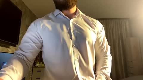 muscularjuggler online show from 03/01/26, 02:08