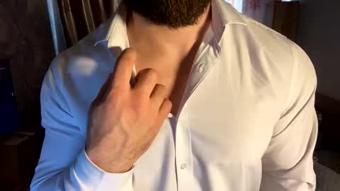 muscularjuggler online show from 04/08/26, 01:38