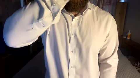Snapshot of muscularjuggler chatting on 05/20/26, 01:34 muscularjuggler online show from 05/20/26, 01:34