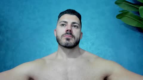 muscularmaster onlyfans online show from 11/01/25, 10:50