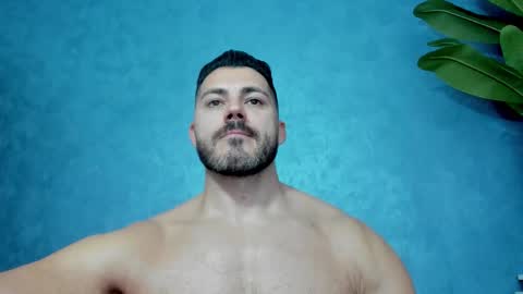 muscularmaster onlyfans online show from 11/01/25, 11:07