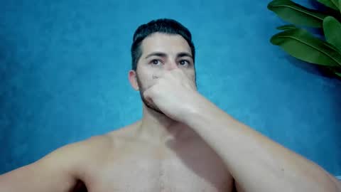 muscularmaster onlyfans online show from 11/21/25, 09:57