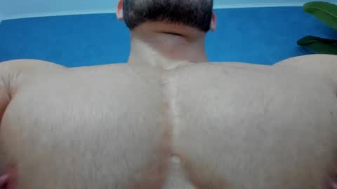 muscularmaster onlyfans online show from 04/17/26, 09:18