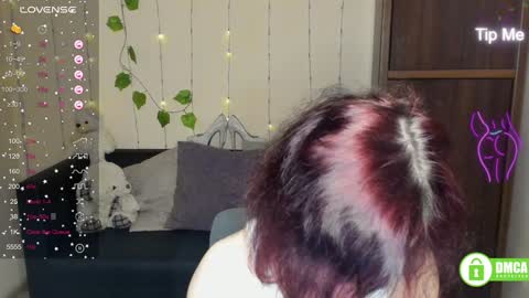 Jenya online show from 02/05/25, 06:48